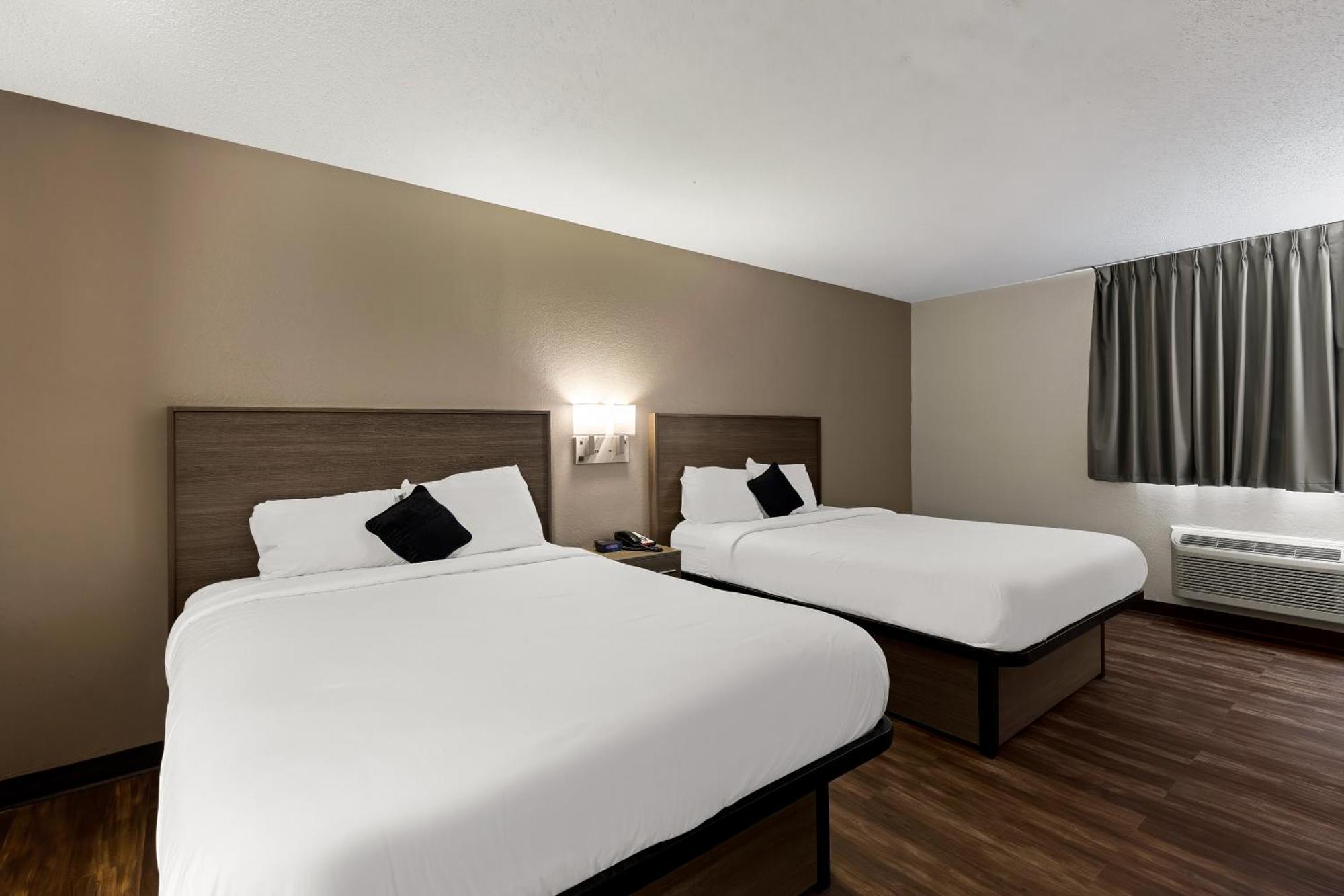 Red Lion Inn & Suites Caseyville Zewnętrze zdjęcie