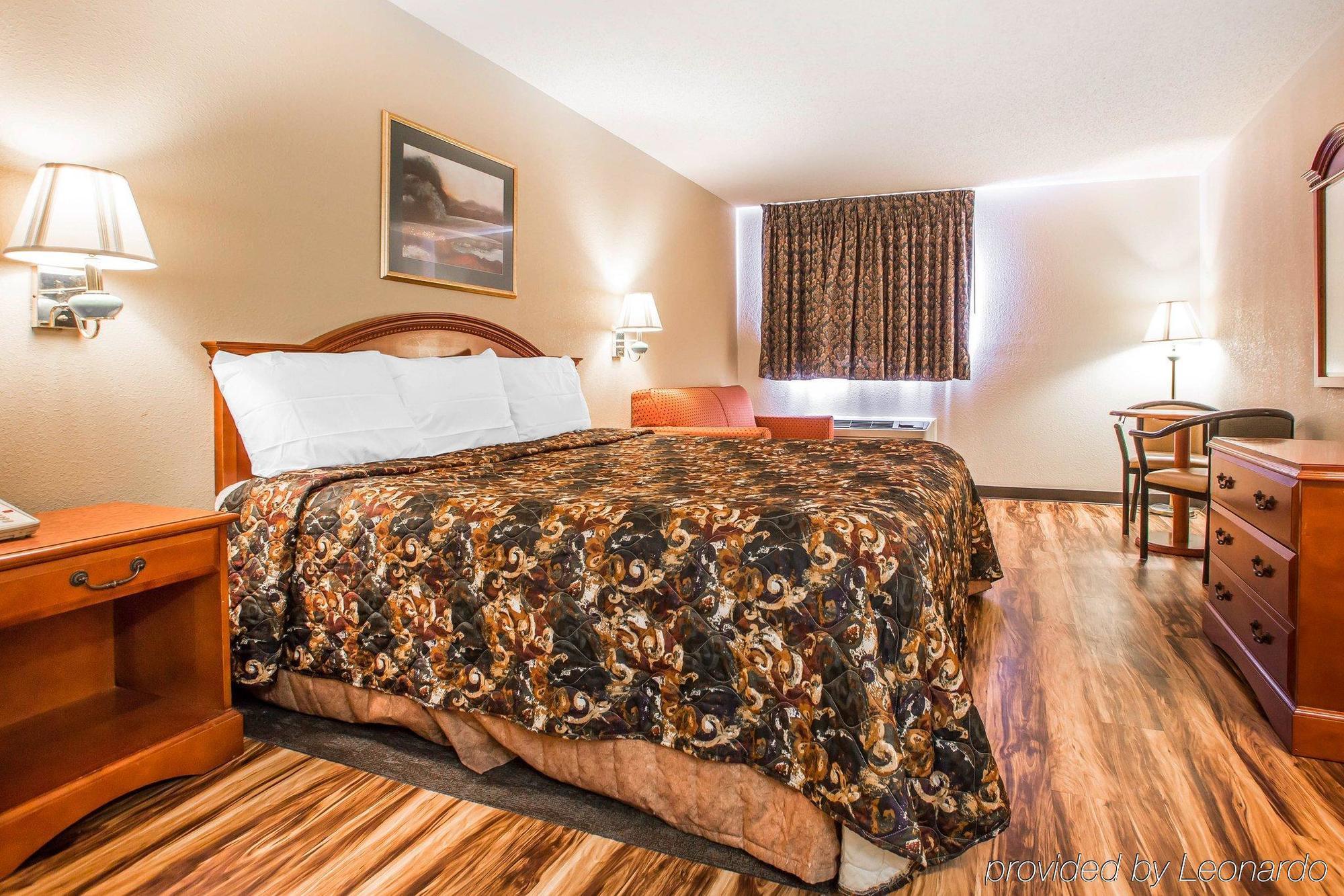 Red Lion Inn & Suites Caseyville Zewnętrze zdjęcie