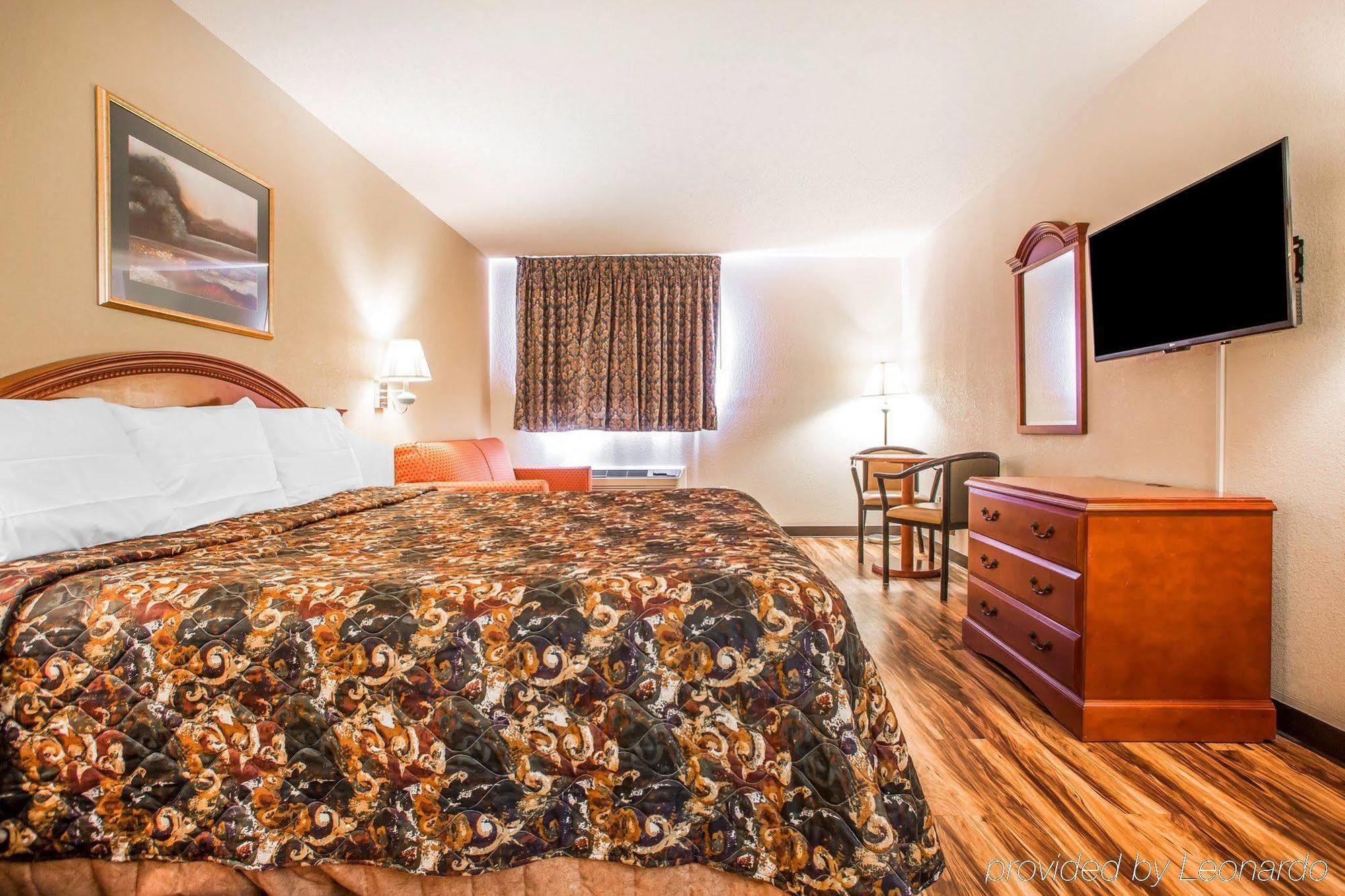 Red Lion Inn & Suites Caseyville Zewnętrze zdjęcie